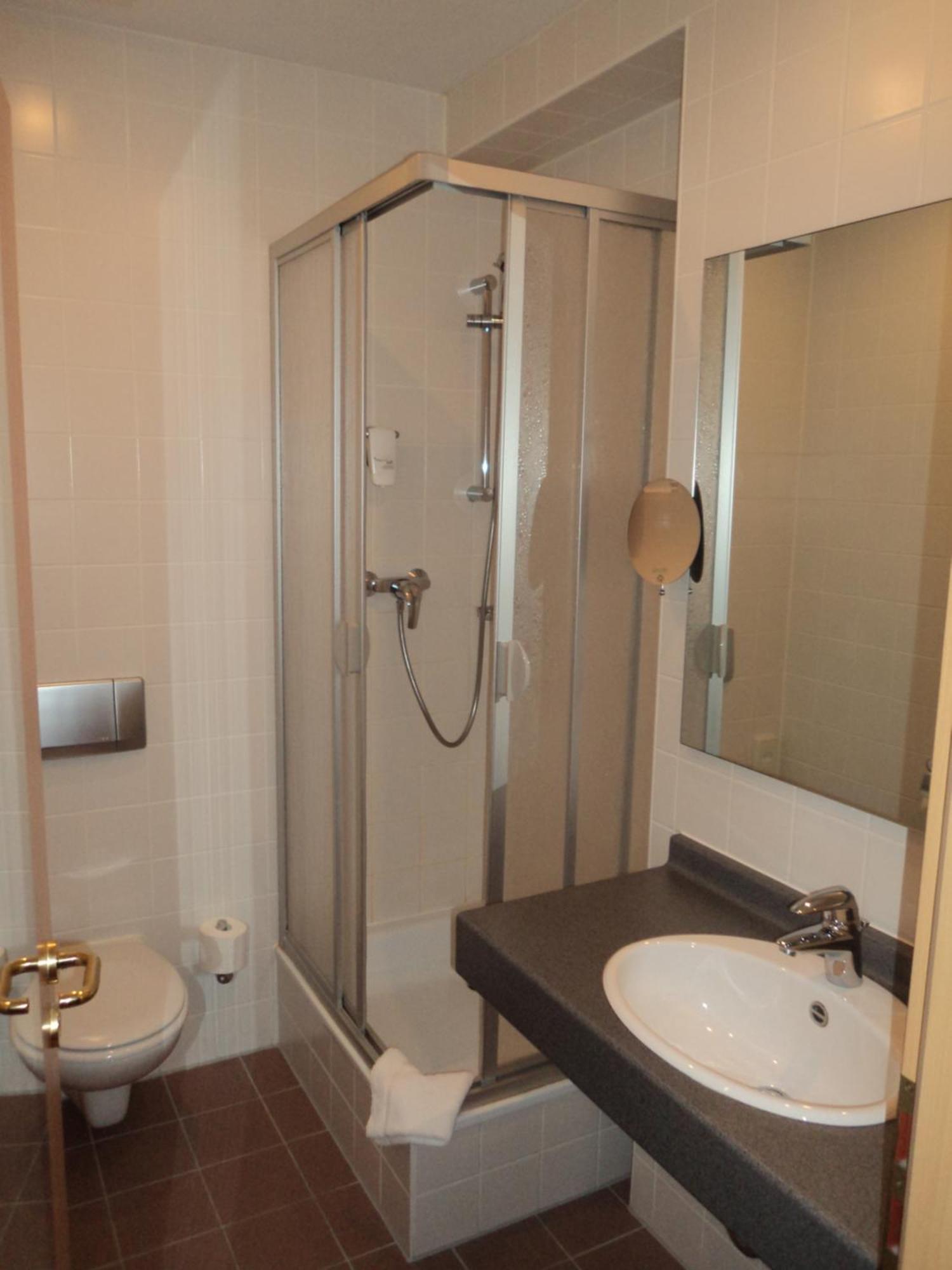 Willow Hotel Restaurant Kötschlitz Εξωτερικό φωτογραφία