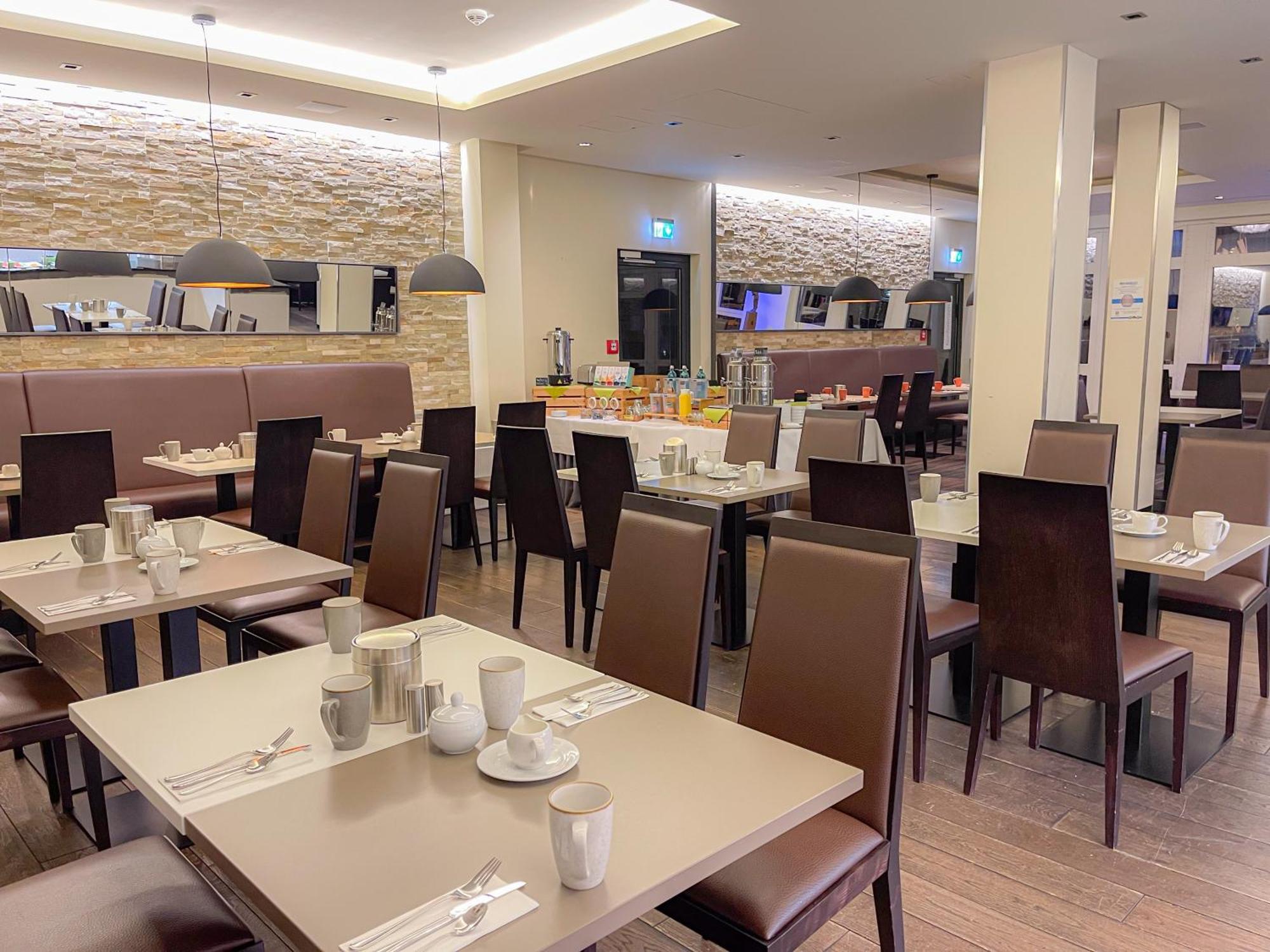Willow Hotel Restaurant Kötschlitz Εξωτερικό φωτογραφία